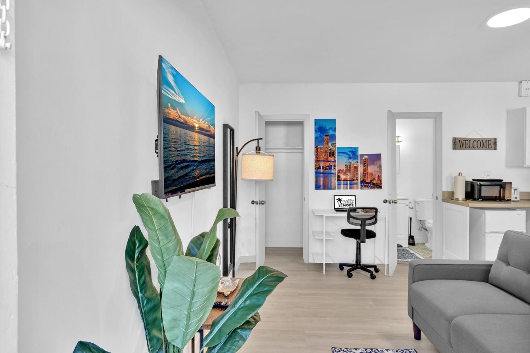 Young Circle & Hollywood Blvd Posh Studio Suite Exteriér fotografie