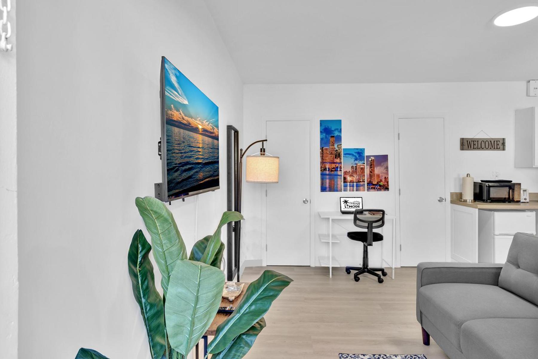 Young Circle & Hollywood Blvd Posh Studio Suite Exteriér fotografie