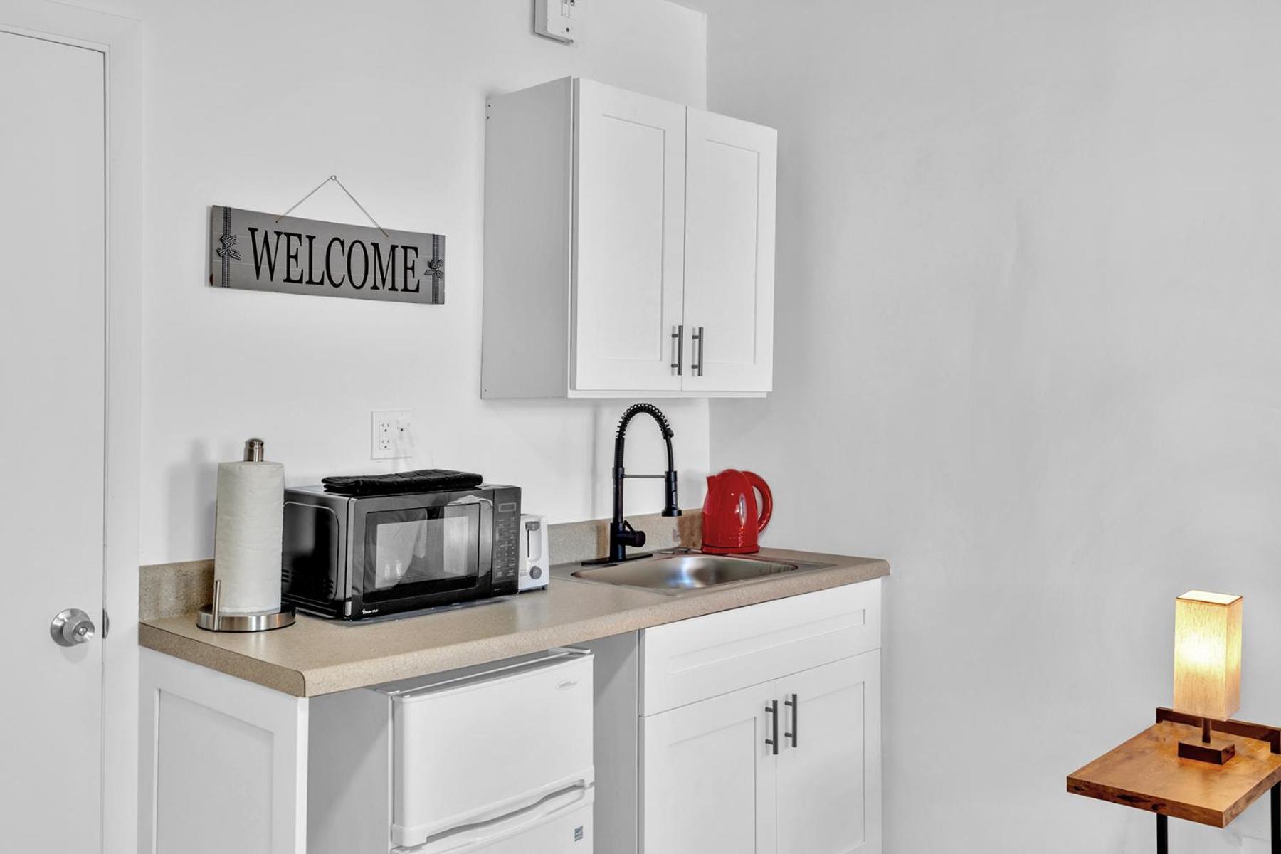 Young Circle & Hollywood Blvd Posh Studio Suite Exteriér fotografie